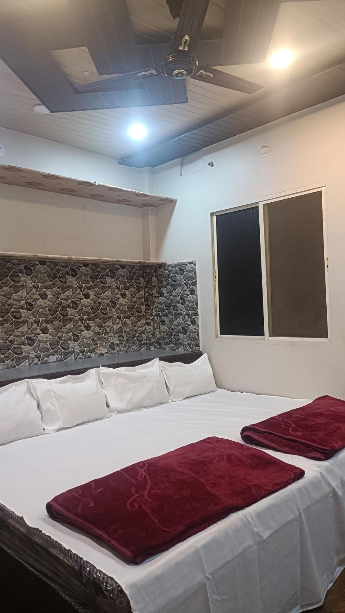 Mangaldeep Guest House Ujjain Dış mekan fotoğraf